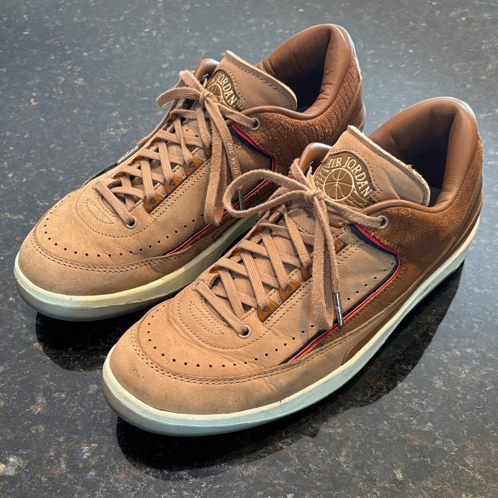 Jordan Men's Sneakers in Brown and Red Accents